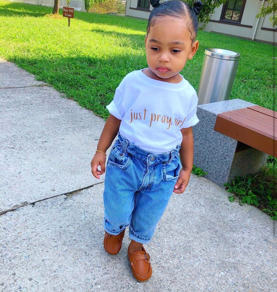 Kids Just Pray, Girl Caramel - Tee